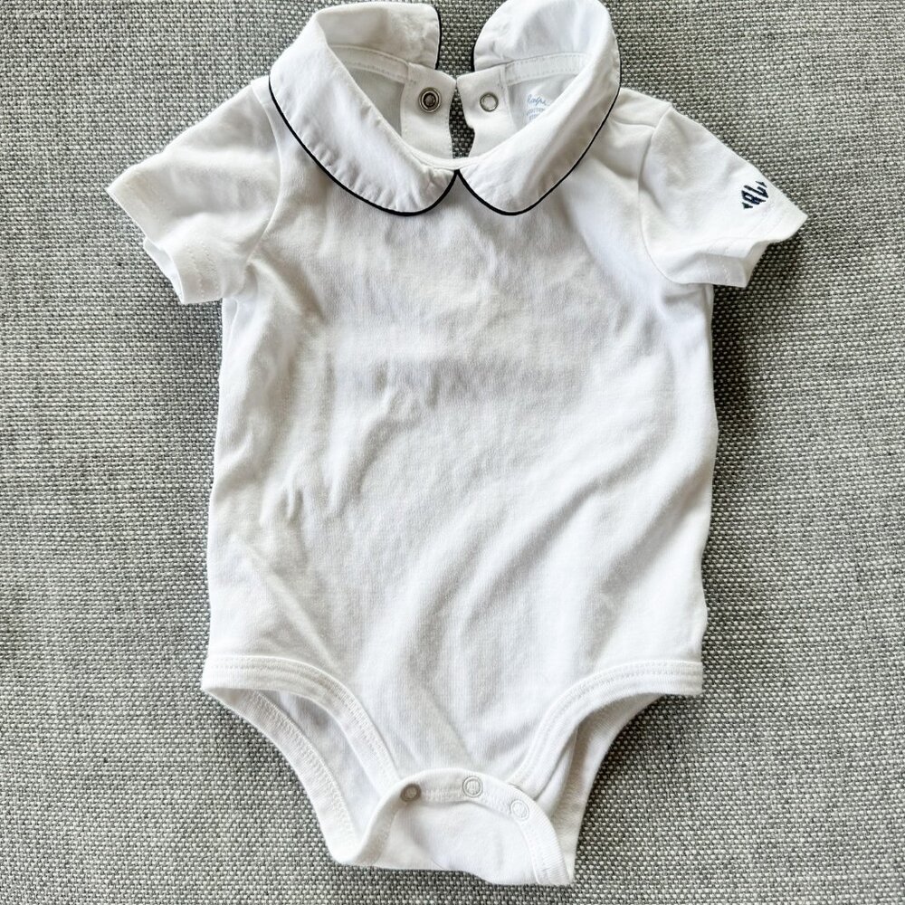 Ralph Lauren White & Navy Piping Cotton Bodysuit (0-3 Months)